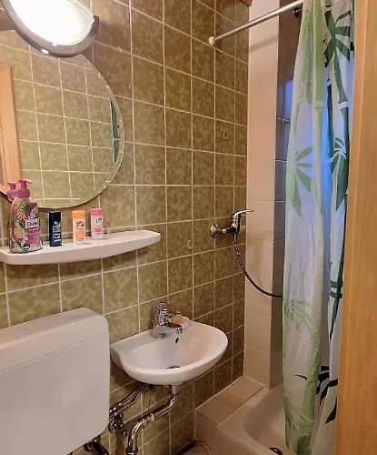 Haus Sissi Apartamento *